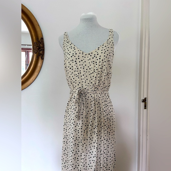 Printed Ankle Length Tie Up Dress with Slit Leg - Picture 2 of 5